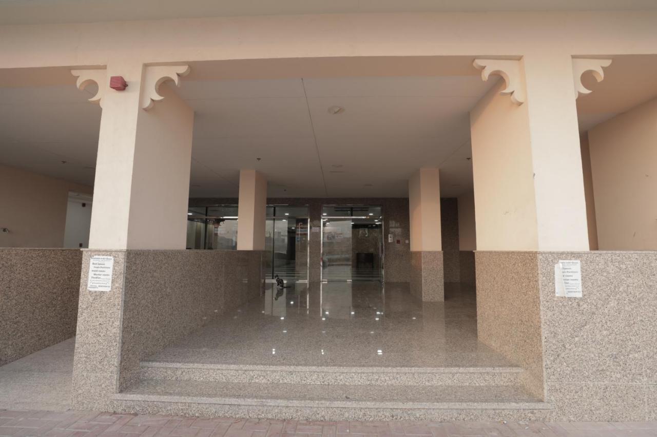 Al Fahad 2 Small Rooms For Men Tecom Dubái Exterior foto