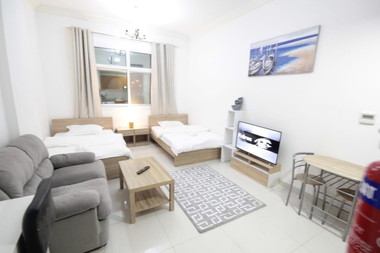 Al Fahad 2 Small Rooms For Men Tecom Dubái Exterior foto