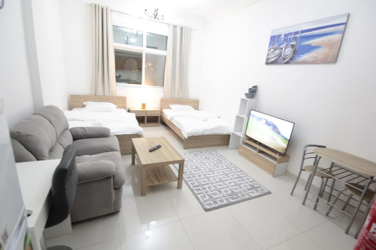 Al Fahad 2 Small Rooms For Men Tecom Dubái Exterior foto
